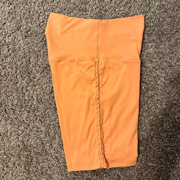 Aerie Biker Shorts 5” - Picture 7 of 8